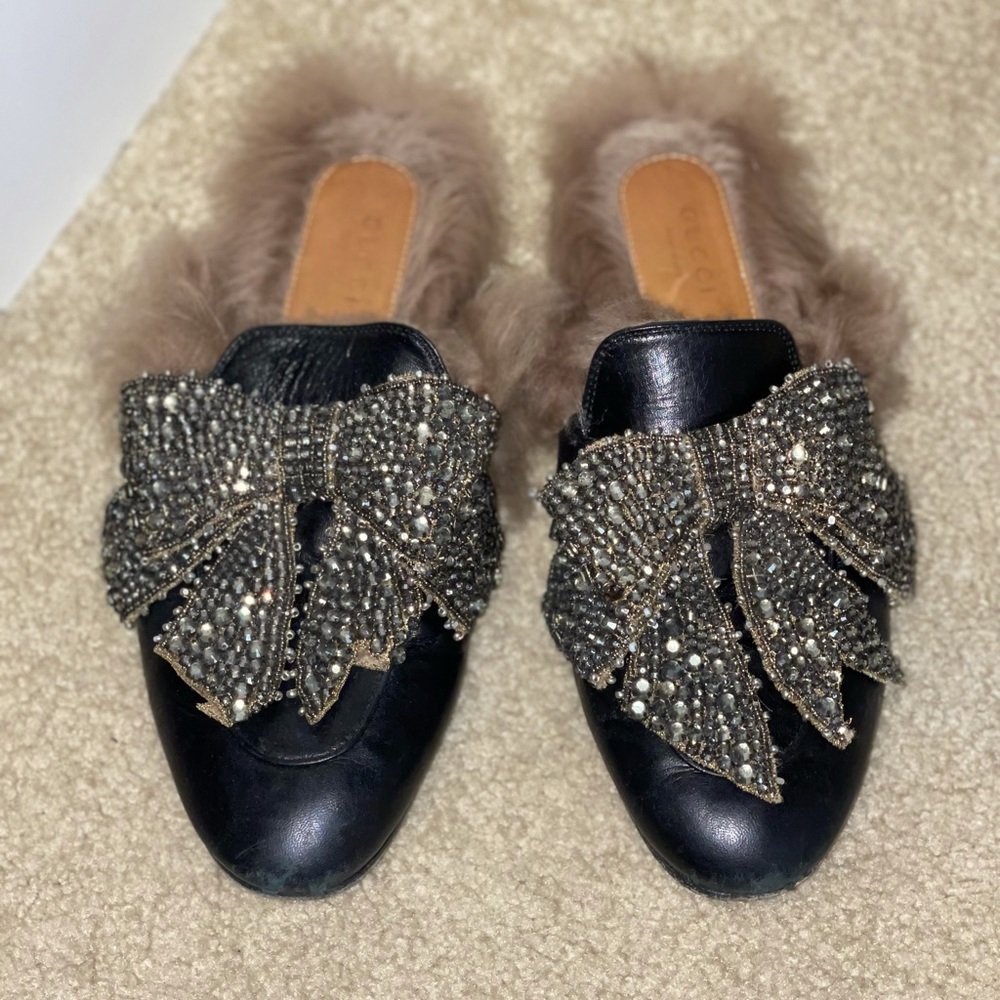 Women’s RARE Gucci EMBELLISHED Princeton Fur Lined Mules